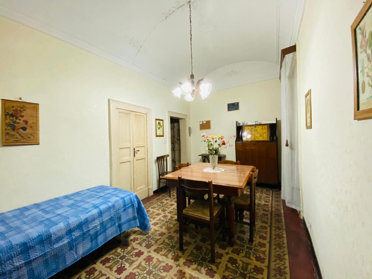 Апартаменти Zu Pippo'S House Катанія Екстер'єр фото