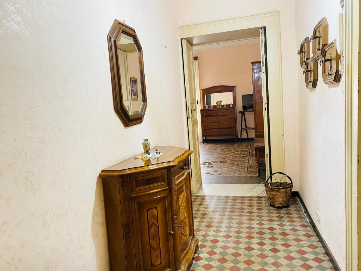 Апартаменти Zu Pippo'S House Катанія Екстер'єр фото